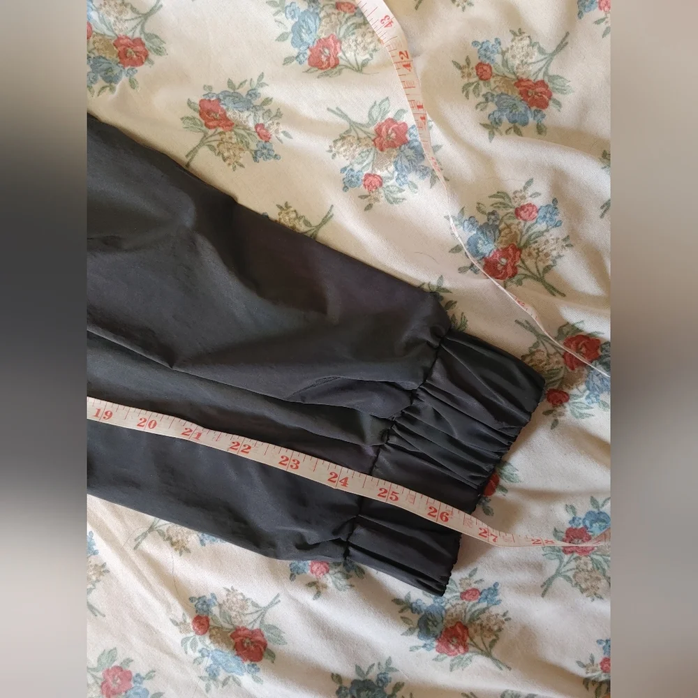 Zara Grey/Holographic Cargo Track Pants with Tapered Fit - Picture 5 of 7